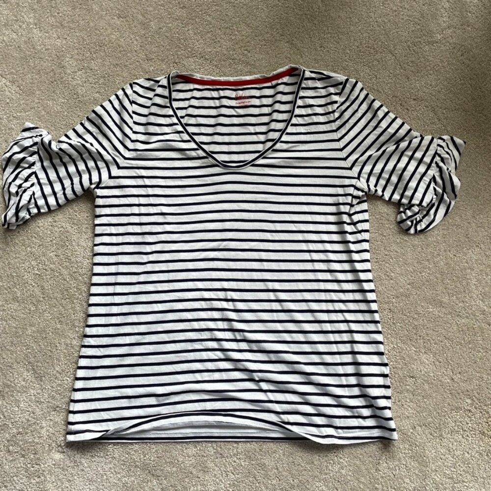 Boden t-shirt size L blue and white nautical stripe Cotton V-neck